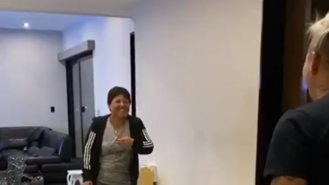 La pesada broma que le jugó Eduardo Vargas a su madre