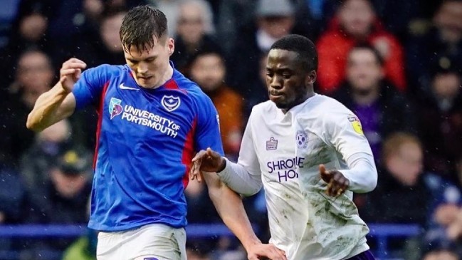 Jugador de Portsmouth se enteró que tenía coronavirus mientras estaba en un bar