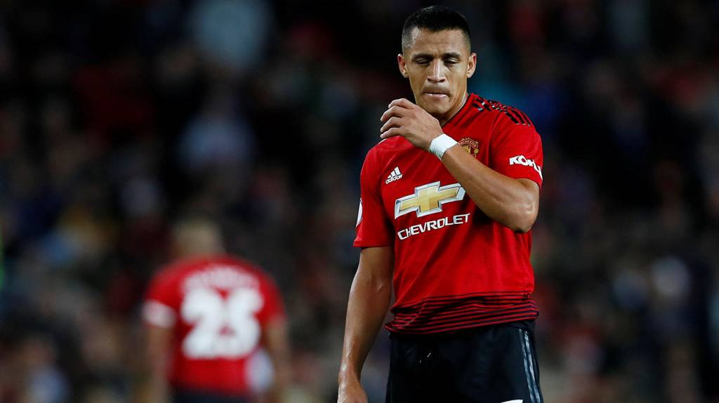 En Inglaterra aseguraron que el United busca con “desesperación” un club para Alexis