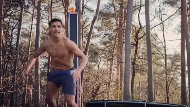 Se esfuerza al máximo: Alexis Sánchez realiza intensos trabajos en cuarentena