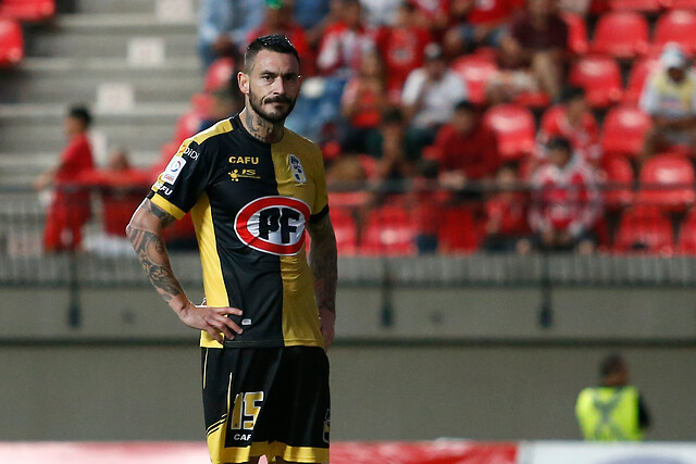 Mauricio Pinilla mostró su trabajado físico en cuarentena