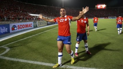 Lo llamaron de emergencia y respondió: A siete años del gol de Esteban Paredes ante Uruguay
