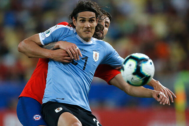 La ternura de un goleador letal: Edinson Cavani aprovecha la cuarentena para estar con su hija