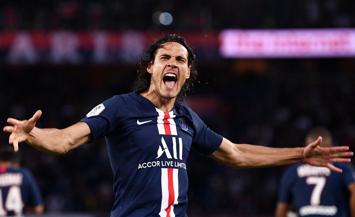 En Boca Juniors desean que Cavani fiche “muy pronto” por el club