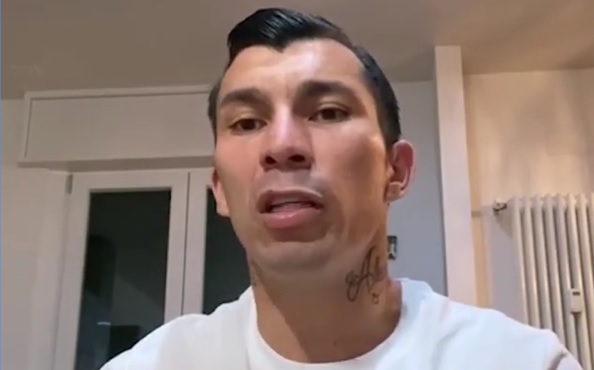 La divertida respuesta de Gary Medel a Martín Cárcamo sobre su “baja de peso”