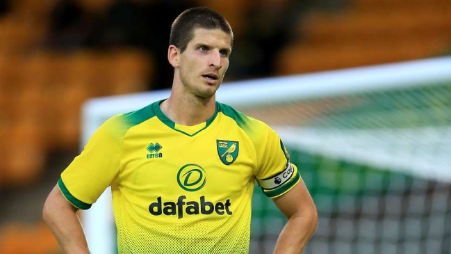 Jugador de Norwich dejó en evidencia que miraba un sitio porno al compartir imagen en Instagram