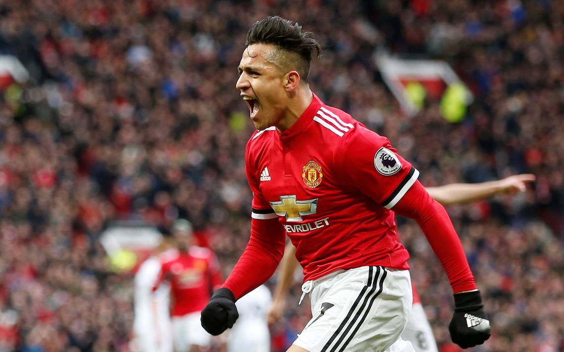 Paul Ince elogió a Alexis: No descartaría que sea clave en Manchester United la próxima temporada