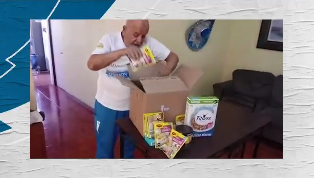 Universidad Católica entregó cajas de mercadería a sus socios y abonados mayores de 75 años