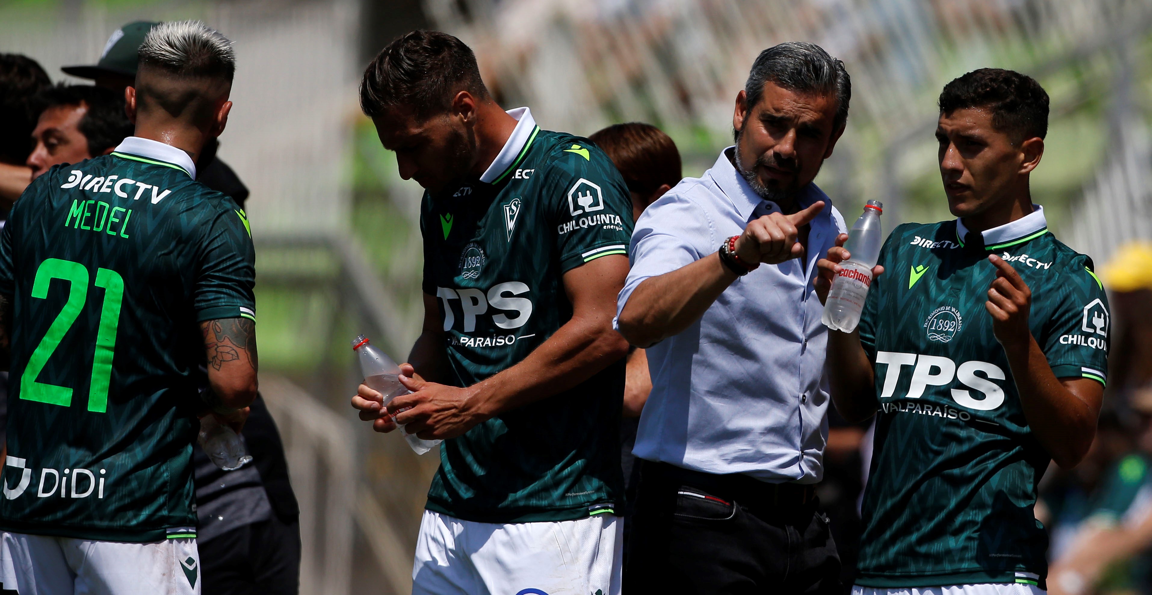 Santiago Wanderers acordó bajar los sueldos hasta diciembre