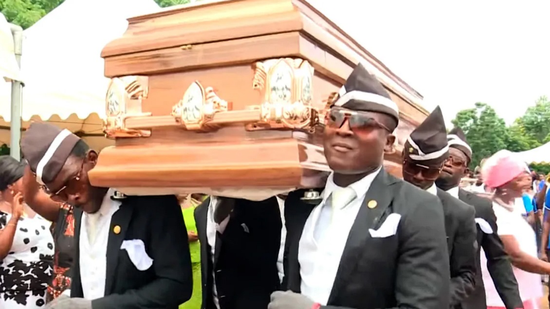 Uno de los enterradores de Ghana se declaró fanático de Barcelona y Messi