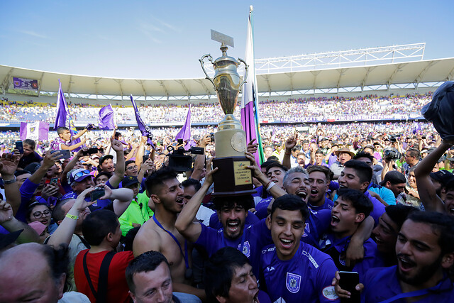 Deportes Concepción cumple 54 años y lo saludamos recordando su retorno al profesionalismo