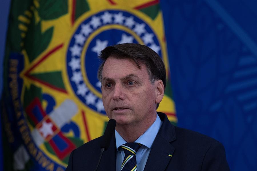 Jair Bolsonaro afirmó que varios equipos se declararán en quiebra por el coronavirus