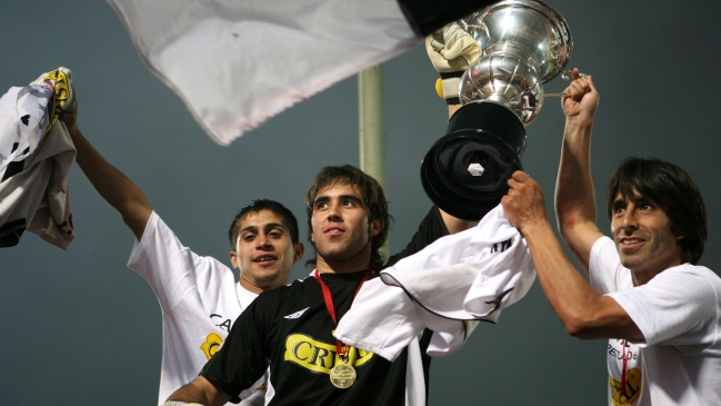 Bravo se sumó a los saludos a Colo Colo: Que cumplan muchos años más y plagados de éxitos