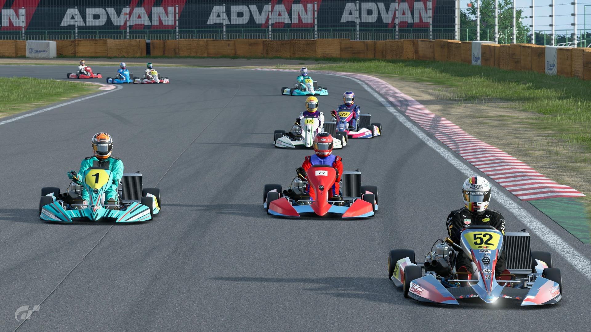 Ramón Ramírez se impuso en infartante segunda fecha del Campeonato de Karting Chile eSport