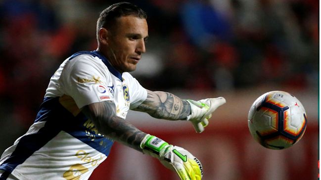 Ex portero de Everton se descargó contra Maradona: Me dejó sin nada