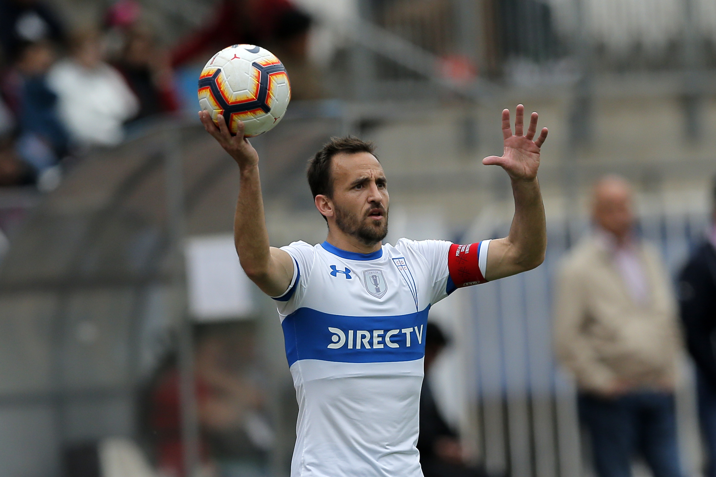 José Pedro Fuenzalida: Universidad Católica hizo lo correcto al dar vacaciones