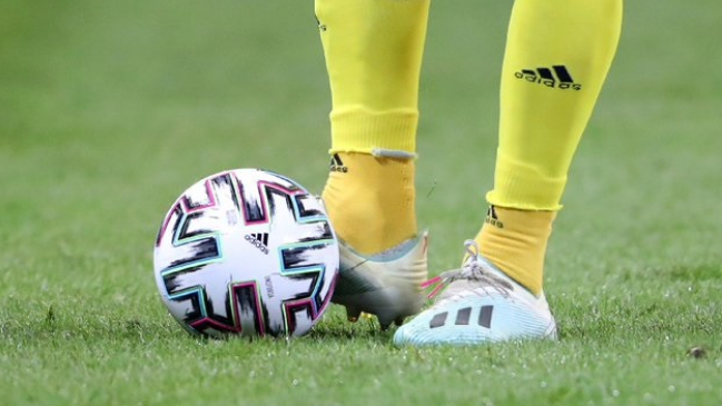 UEFA recomendó “encarecidamente” a sus asociaciones que se completen sus ligas y copas