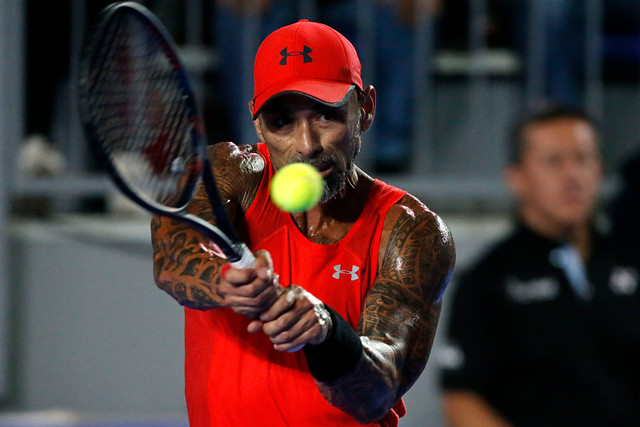 Marcelo Ríos se sumó a campaña para ayudar a profesores del tenis chileno