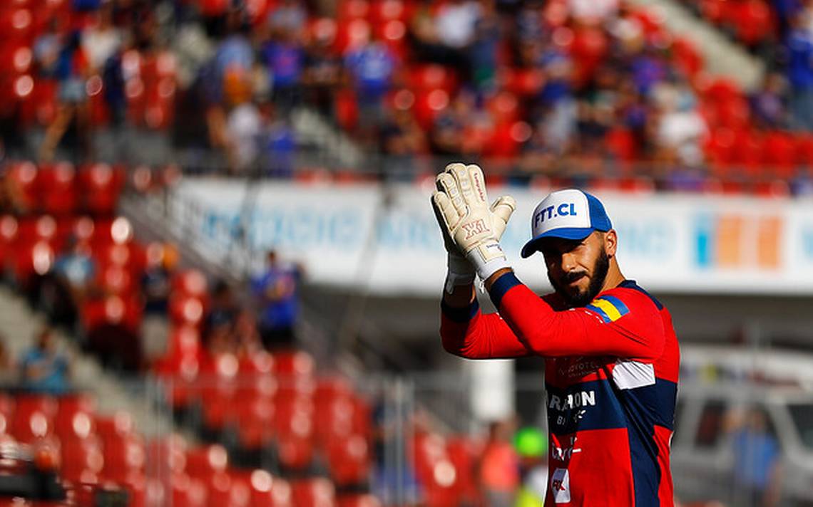 Johnny Herrera por conflicto en Colo Colo: No debe ser fácil llevar una institución que tiene tantos gastos