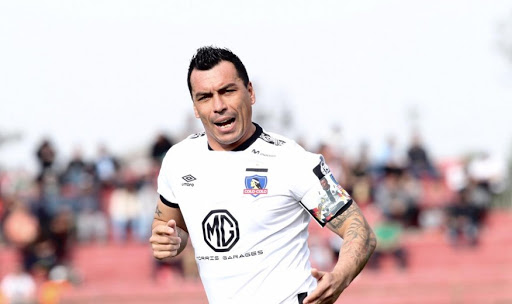 Paredes, Gutiérrez y Calandria lideran tabla de goleadores de la última década en Chile