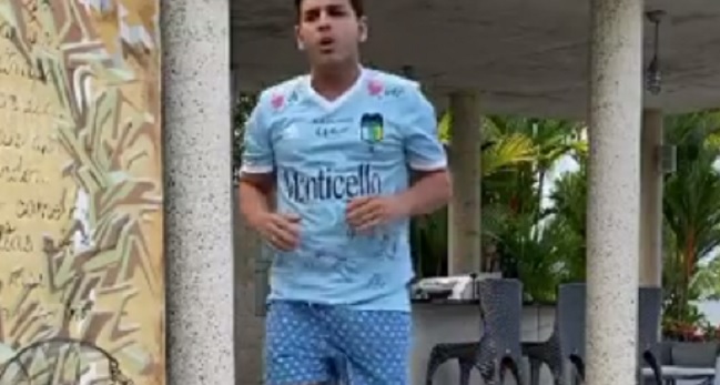 El intenso entrenamiento de Tito el Bambino con la camiseta de O’Higgins