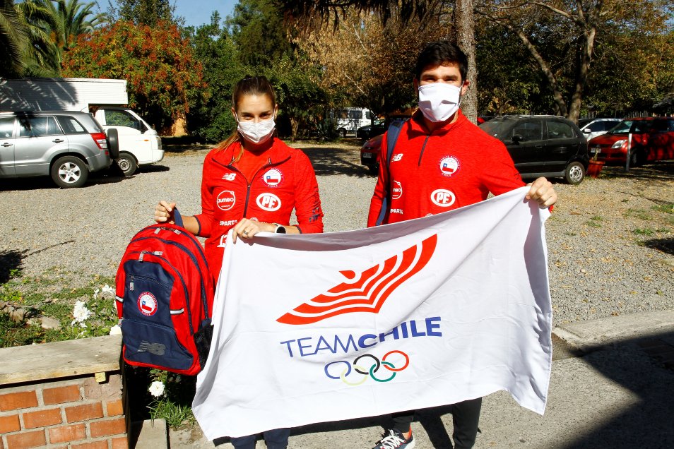 Team Chile realizó donación de mascarillas a Fundación Cristo Vive