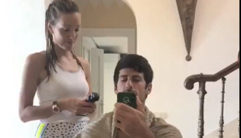 ¡Gran cambio! Esposa de Novak Djokovic le cortó el pelo y mostró en redes el resultado