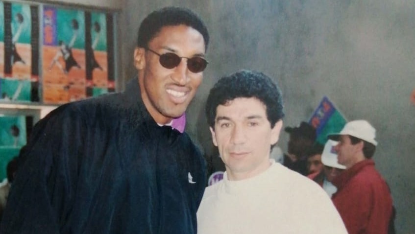 Manuel Herrera recordó experiencia jugando con Scottie Pippen: “Fue lo más grandioso en mi carrera”