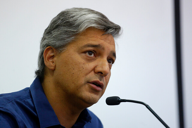 Sebastián Moreno se abrió a la posibilidad de renunciar