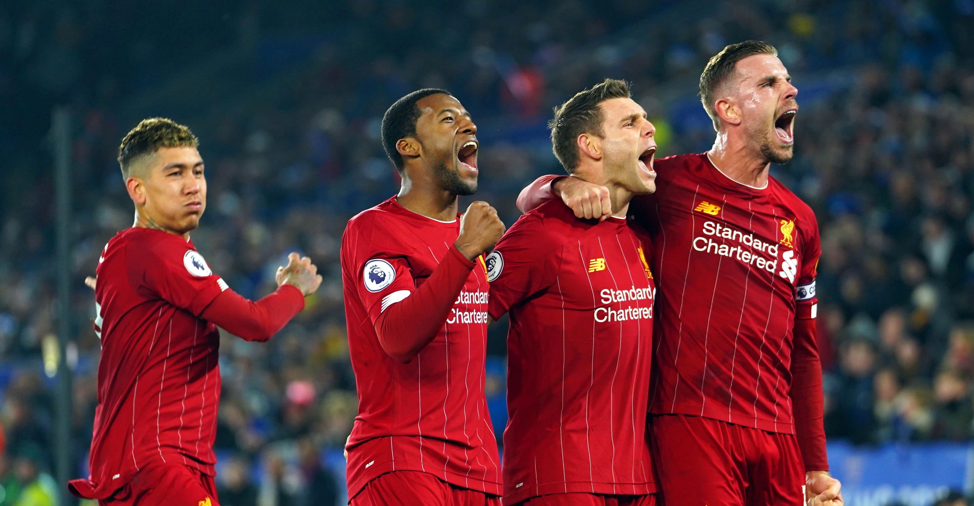 Premier League prohibirá intercambio de camisetas y celebraciones grupales en la vuelta al fútbol