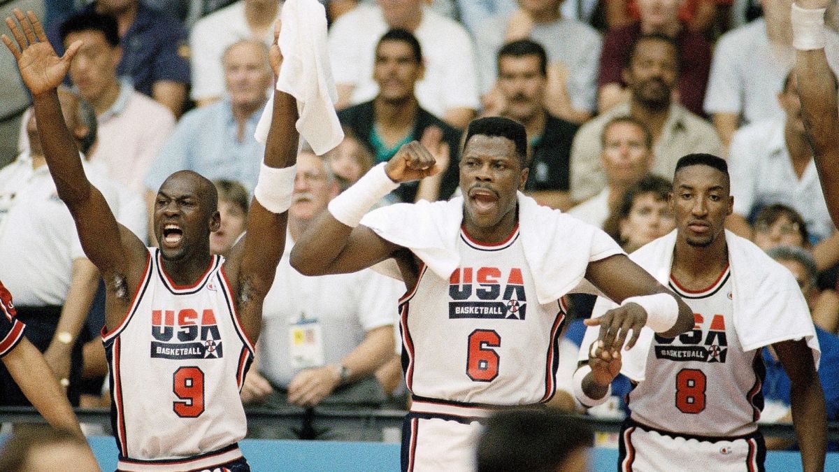 Ex estrella de la NBA reveló que le robaron sus medallas olímpicas