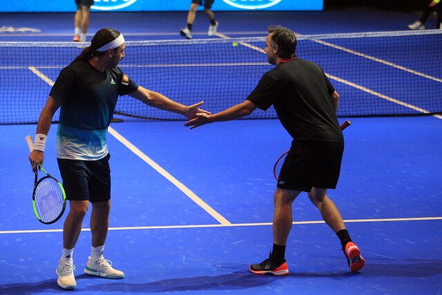 Academias de tenis de Massú y González se acogieron a la AFC