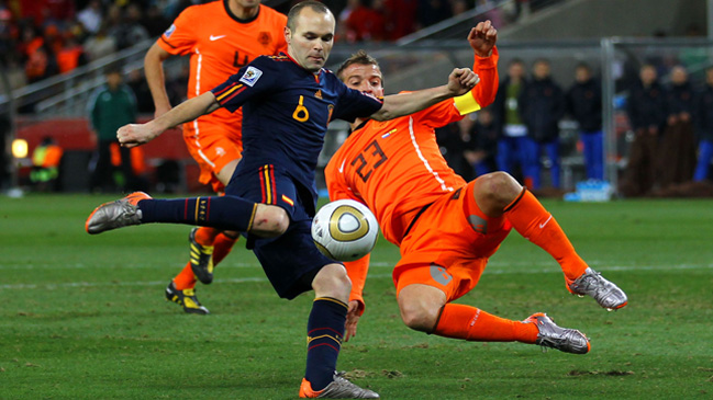 El momento en que el cumpleañero Andrés Iniesta hizo vibrar a toda España