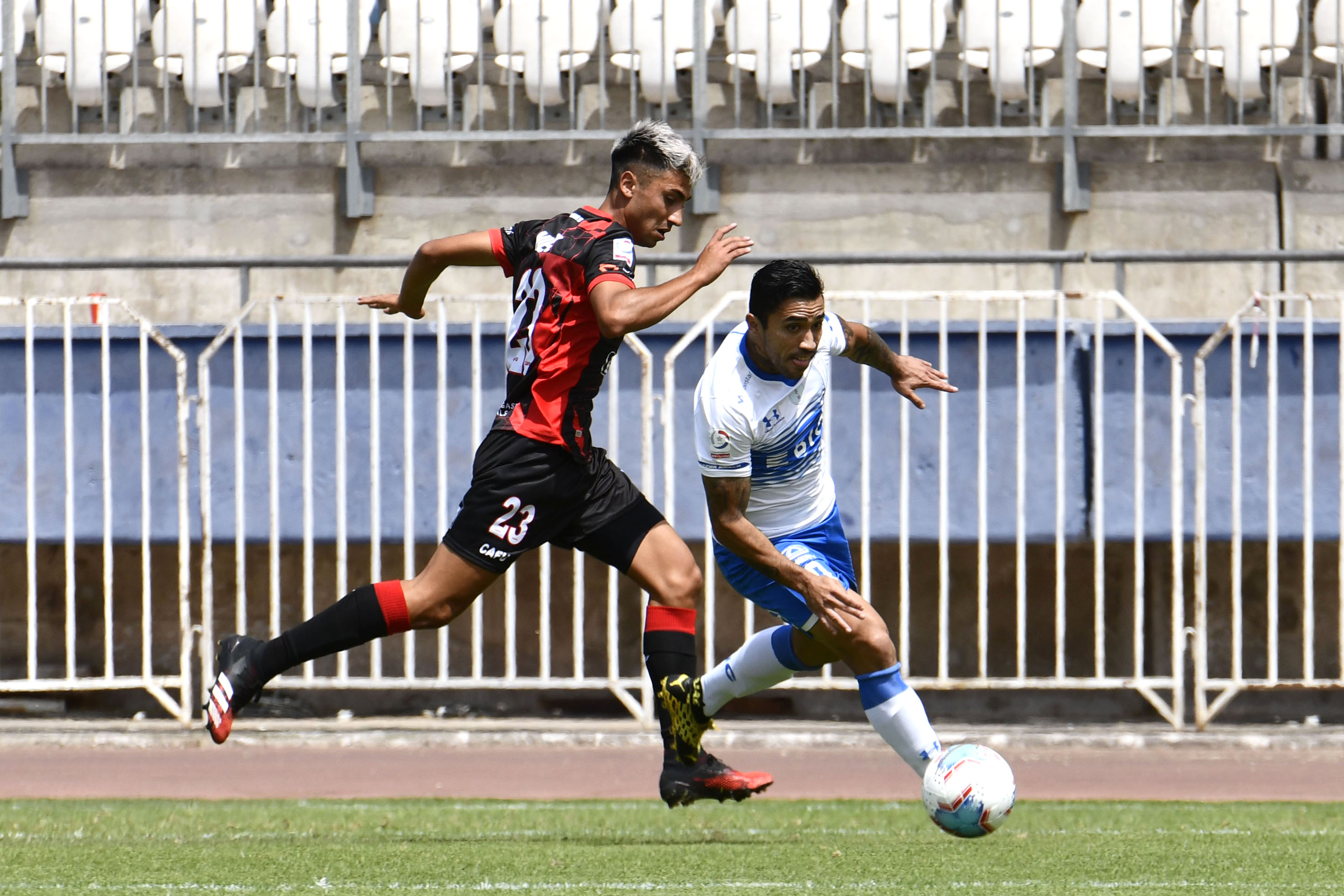 Doctor Fernando Radice explicó protocolo si un jugador da positivo por Covid-19 cuando vuelva el fútbol