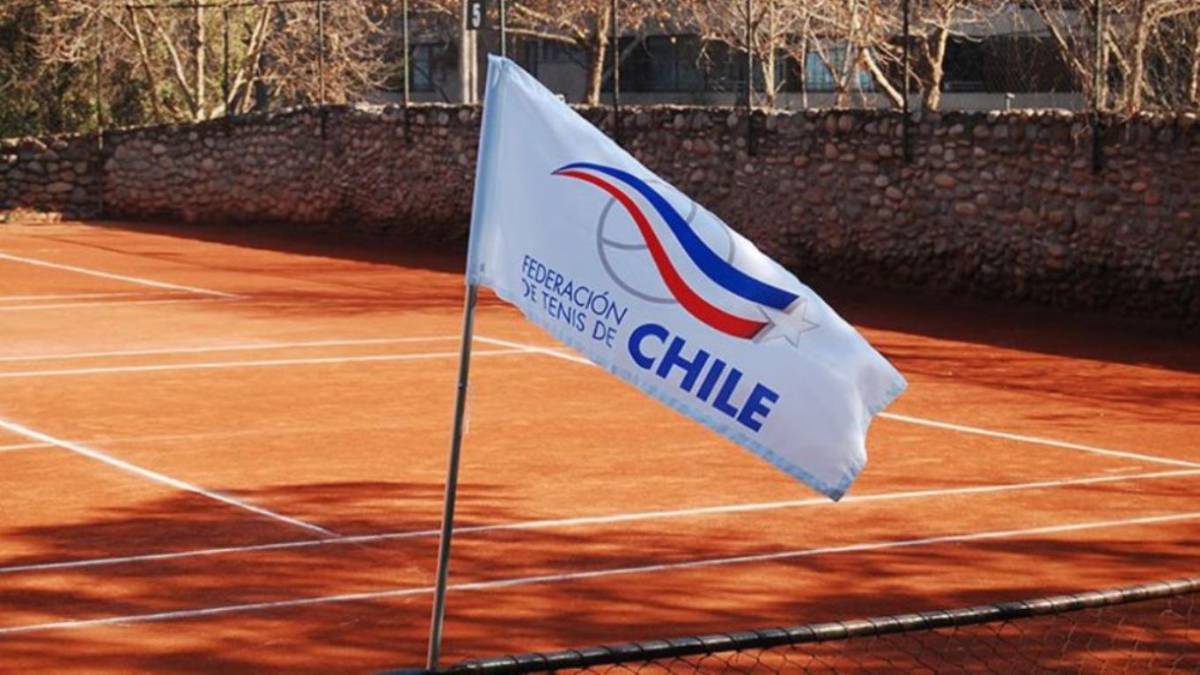 Federación de Tenis de Chile fue autorizada para retomar la práctica en clubes deportivos