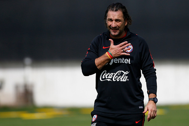 Pizzi: Alexis necesita un DT que lo conozca, que le tenga confianza