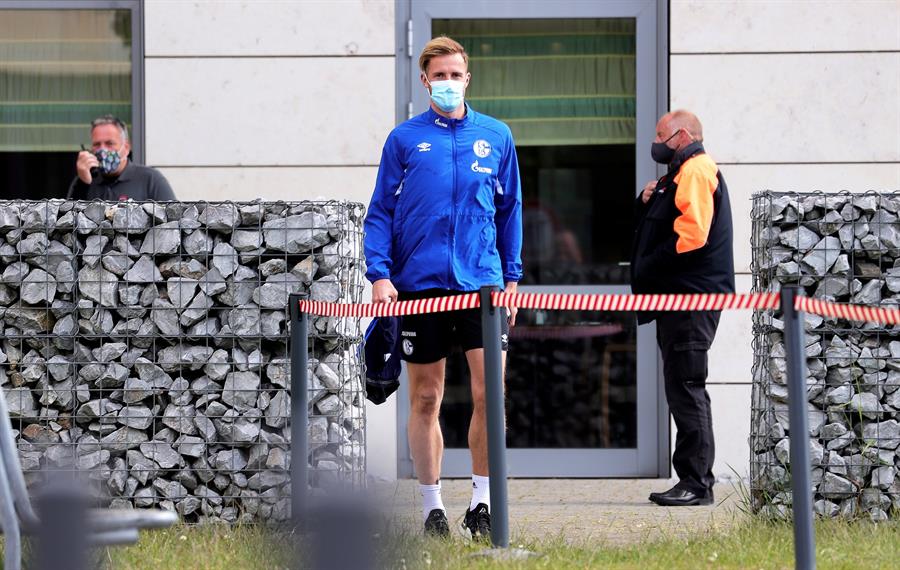 Schalke 04 alista el clásico ante Borussia Dortmund en la Bundesliga