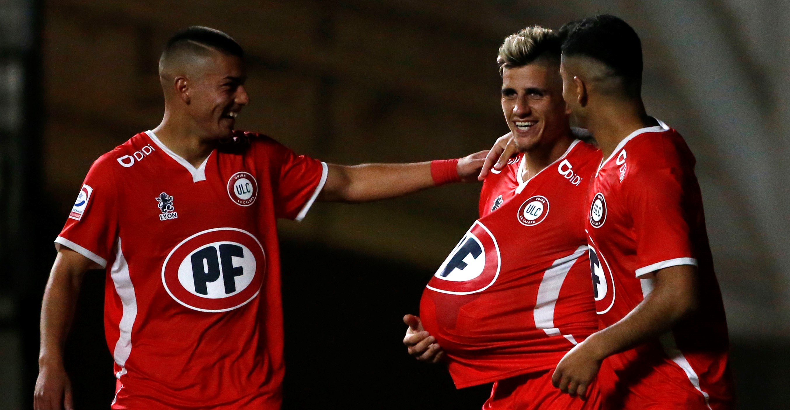 Jugadores de Unión La Calera arrendaron una casa para poder entrenar durante la cuarentena
