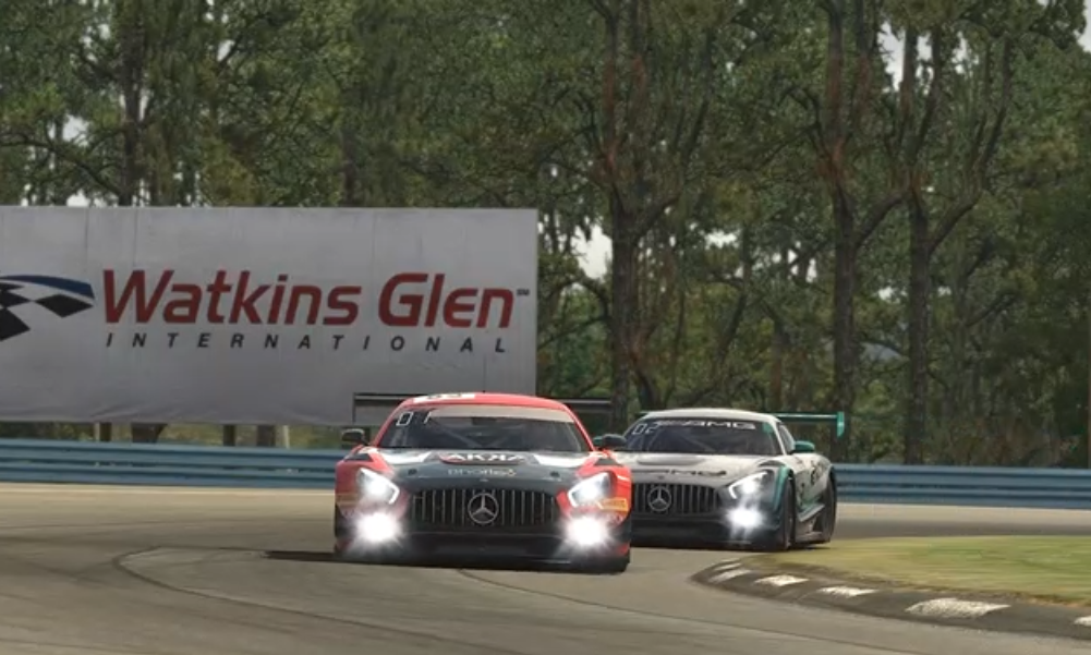 Argentino Lucas Colombo se consagró campeón del torneo SimDrivers GT3 Chile