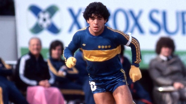 Subastarán camiseta de Maradona y artículos de reconocidos deportistas en Estados Unidos