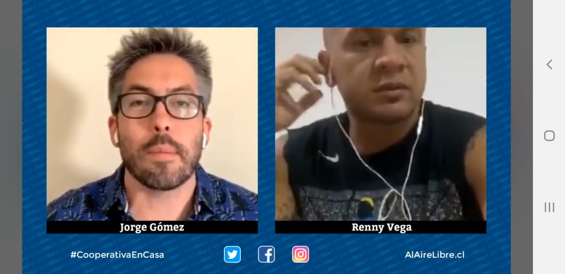 Vega no olvida su pasado “albo”: Caroca me regaló una camiseta de la U, pero se la di a mi hermano