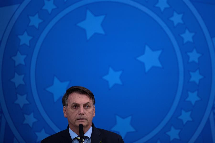 Bolsonaro mostró su aprobación para el retorno del fútbol en Brasil