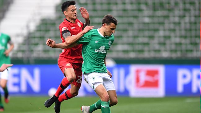 Bayer Leverkusen con Aránguiz se impuso a Monchengladbach y trepó en la Bundesliga