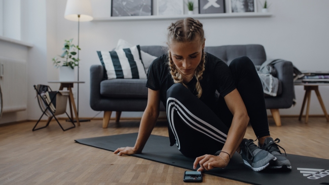 Marca deportiva lanzó campaña para donar dinero a la OMS a través de los entrenamientos en casa