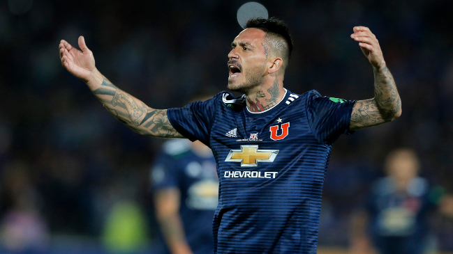 “A pesar de todo el amor sigue intacto”: Mauricio Pinilla se sumó a los saludos de aniversario a la U