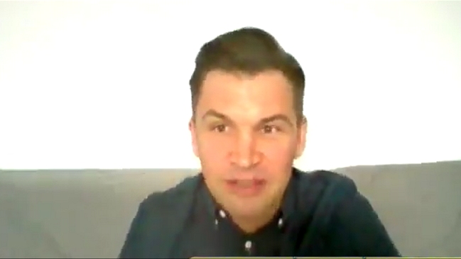 El bochornoso incidente del ministro de Deportes de Rumania durante entrevista en vivo