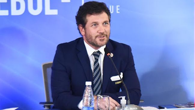 Alejandro Domínguez presentó denuncia en los tribunales de Paraguay contra José Luis Chilavert