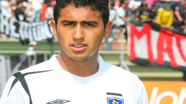 Celebra 15 años de carrera: Todos los goles de Arturo Vidal en Colo Colo