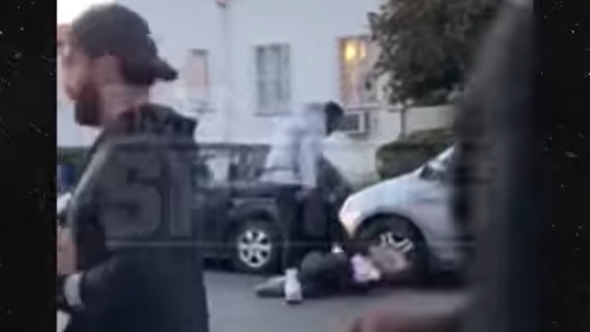 Jugador de la NBA dio una paliza a hombre que atacó su auto en medio de protestas por George Floyd