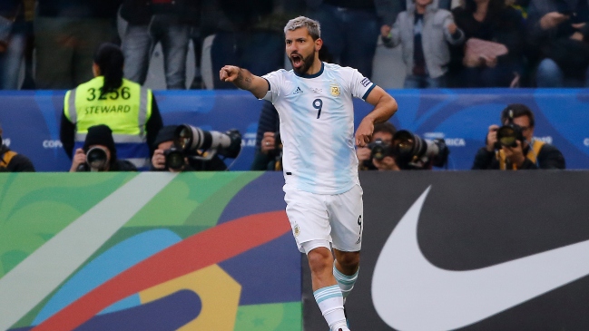 Liberman explotó contra el “Kun” Agüero por burlarse de Sampaoli